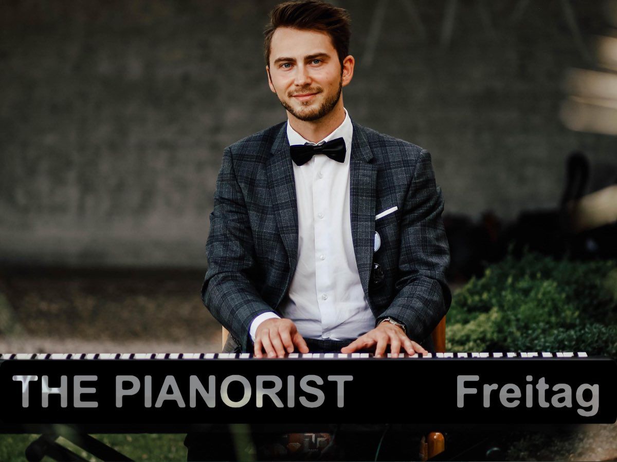 „The Pianorist“ - Christopher Schuller am Klavier - Freitag, 16 Uhr, Parkbühne